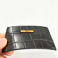 Étiquette rectangulaire en cuir véritable texturé crocodile personnalisée avec logo métallique pour vêtements, à coudre, vente en gros OEM