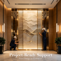 Cloison de séparation en acier inoxydable brossé doré avec revêtement PVD personnalisé pour hôtel, bâtiment commercial haut de gamme