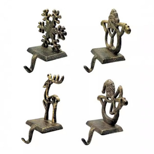 <span class=keywords><strong>Crochet</strong></span> mural <span class=keywords><strong>flocon</strong></span> de <span class=keywords><strong>neige</strong></span> de Noël - Porte-manteau décoratif rétro en métal pour manteaux, chapeaux et décorations de fêtes - Product Image 5