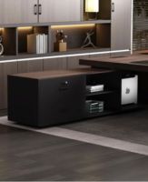 Scrivania da Ufficio Direzionale a L Grande e Moderna di Lusso con Sedia e Mobiletto Combinati Certificata CE