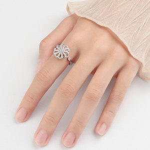 Bagues anti-stress en zircone cubique, bijoux en cuivre plaqué rhodium, flocon de neige rotatif personnalisé, bijoux anti-anxiété pour femmes - Product Image 3