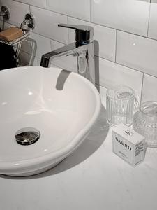 Barre nettoyante visage coréenne douce, formule végane avec exfoliation douce pour une peau propre et lisse au quotidien - Product Image 3