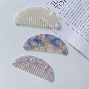 Wholesale New <strong>Fashion</strong> Hair Accessories Anti Static Acetic Acid Hair <strong>Comb</strong> Portable Wide Tooth Acetate <strong>Combs</strong> for Women - Product Image 6
