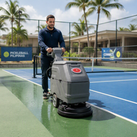 Nettoyeur de sols CleanHorse H20, machine de nettoyage de sols industrielle, machine de nettoyage de sols pour terrains de pickleball, batterie