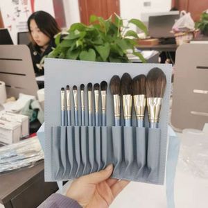 ชุดแปรงแต่งหน้า 10 ชิ้น แปรงรองพื้น แปรงแป้งฝุ่น แปรงอายแชโดว์ แปรงแต่งตา - Product Image 6