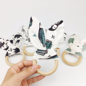 Écologique En Bois <span class=keywords><strong>Anneau</strong></span> <span class=keywords><strong>De</strong></span> <span class=keywords><strong>Dentition</strong></span> Mâcher Hêtre <span class=keywords><strong>Anneau</strong></span> Coton Nouveau-Né Jouet En Bois Bébé <span class=keywords><strong>Lapin</strong></span> <span class=keywords><strong>Oreille</strong></span> <span class=keywords><strong>Anneau</strong></span> <span class=keywords><strong>De</strong></span> <span class=keywords><strong>Dentition</strong></span> - Product Image 3