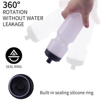 Bouteille de sport de cyclisme en plein air créative en matériau HDPE Débit d'eau potable direct pour l'utilisation du vélo Logo personnalisé Bouteille cadeau