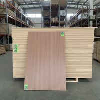 Contreplaqué stratifié imperméable de 18 mm |   Contreplaqué mélaminé à âme en eucalyptus durable pour meubles de chambre à coucher et de cuisine