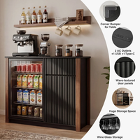 Mini-réfrigérateur avec prise électrique, meuble bar à café avec espace réfrigérateur, buffet avec porte-bouteilles et étagères de rangement