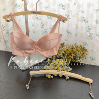 Cintre antidérapant en velours floqué pour lingerie, sous-vêtements, soutien-gorge, maillots de bain, avec logo personnalisé pour présentation en boutique, à un seul niveau