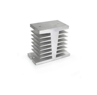 Dissipateur de chaleur de relais à semi-conducteurs triphasé SSR 10 ~ 120A pour la base de refroidissement de dissipateur de chaleur en aluminium industriel