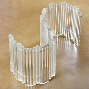 Luxe <span class=keywords><strong>Lucite</strong></span> <span class=keywords><strong>Table</strong></span> <span class=keywords><strong>Base</strong></span> para Display Racks Acessório elegante de mesa de café - Product Image 2