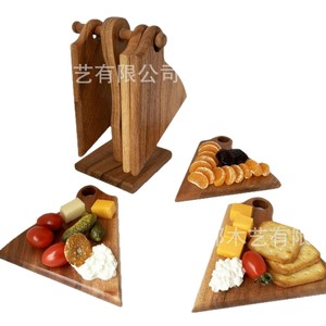 Plateau de service à pizza en bois avec support, ensemble de planches à charbon de bois miniatures faites à la main pour la présentation des aliments lors de fêtes - Product Image 5