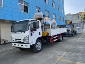 Autocarro <span class=keywords><strong>con</strong></span> Gru Montata su Telaio ISUZU, Capacità di Sollevamento 3-16 Tonnellate, Braccio Dritto e Pieghevole - Product Image 1