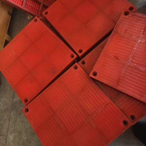 Tela de Desaguamento em Poliuretano de Alta Qualidade e Resistência ao Desgaste, Material PU Personalizável em Cor e Tamanho, Usada para Triagem - Product Image 3