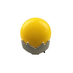 Lampada Notturna LED Guangli W114 Mini Luna in Mano con Interruttore, Decorazione da Parete per Camerette dei Bambini - Product Image 3