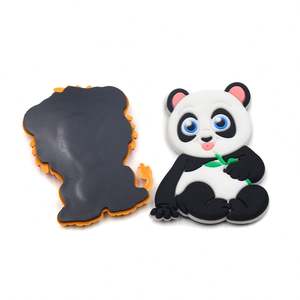 Imán Personalizado Flexible con Revestimiento de Goma, Botón Impermeable de EVA, Imán para Refrigerador con Diseño de Panda - Product Image 1