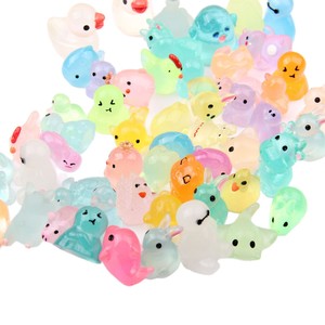 暗闇で光るクリエイティブな漫画風フィギュア、ウサギ、アヒル、パンダ、クマ、カメの樹脂製フィギュア、暗闇で光るミニチュアゴースト、パンプキンゴーストペンダント - Product Image 4