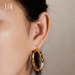 Aretes de Oro Puro de 18K al por Mayor, Aretes de Aro Redondos con Clip de Oro Real de 18K, Joyería de Oro Saudí con Posibilidad de Empeñar - Product Image 2