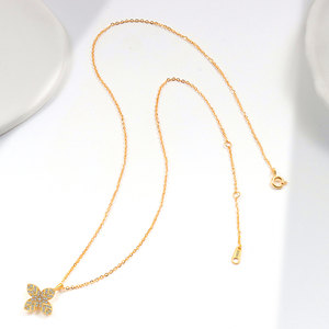 Élégant Collier Pendentif Trèfle à Quatre Feuilles <span class=keywords><strong>en</strong></span> Argent Sterling S925 avec Pavé de Zircons Cubiques, Design de Niche, Vente <span class=keywords><strong>en</strong></span> Gros de Bijoux - Product Image 3