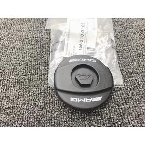 Tapa de Aceite AMG 1560180102 para Motores Mercedes-Benz CLS63 C63 E63 ML63 SLS SL63 - Product Image 1