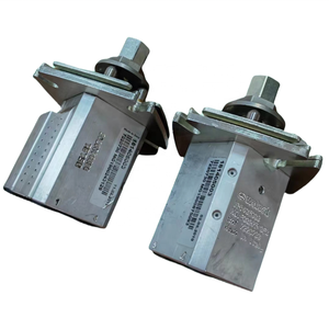 حفارة صغيرة 181405003 بجهاز تحكم بجهاز بوب 20 مزودة بمجموعة صمامات طيار - Product Image 2