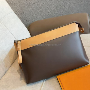 Bolso de Mano de Lujo para Hombre, Diseño Vintage, Pequeño, de Piel Sintética, con Cierre de Cremallera, para Cosméticos - Product Image 3