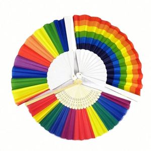พัดไม้ไผ่พับได้สีรุ้งแบบกำหนดเอง พัดพลาสติกหลากสีแบบถือสำหรับงานแต่งงาน LGBT งานเฉลิมฉลอง งานตกแต่งบ้าน แบบทาสี - Product Image 1