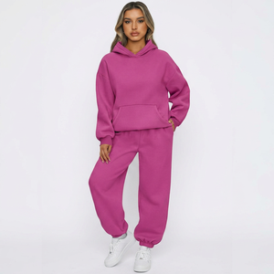 Ensemble sweat-shirt et jogging surdimensionné en coton personnalisé pour femmes, fabricant de vêtements OEM ODM, vente en gros - Product Image 1