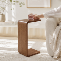 Table d'appoint en bois minimaliste en forme de C, table polyvalente pour canapé et lit, pour ordinateur portable, café et collations dans le salon, la chambre à coucher
