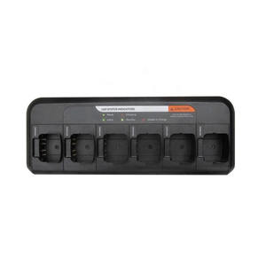เครื่องชาร์จวิทยุสื่อสาร6ทางแบบ NNTN8463เหมาะสำหรับ <span class=keywords><strong>Motorola</strong></span> <span class=keywords><strong>XIR</strong></span> GP3688 GP140 <span class=keywords><strong>P8668i</strong></span> GP328 GP338 XPR3300E MTX960 PRO5150เครื่องรับส่งวิทยุ HT750 - Product Image 5