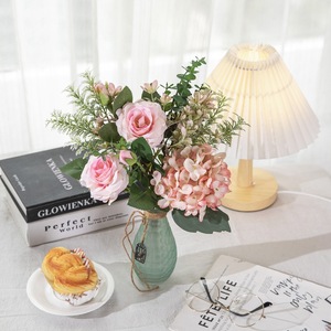 ช่อดอกไฮเดรนเยียกุหลาบประดิษฐ์ CallaFloral ทำจากผ้าพลาสติกถัก สำหรับตกแต่งงานแต่งงานและบ้าน CF01301 - Product Image 1