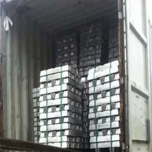 Vente directe d'usine chinoise : Lingots d'aluminium A7, A8, ADC12, lingots d'aluminium pur à 99,7 % en vente - Product Image 1