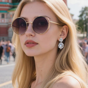 แว่นกันแดดแฟชั่นทรงกลมสำหรับผู้หญิง ป้องกันรังสียูวี 400 ระดับ 2 กรอบพลาสติกและโลหะ - Product Image 2