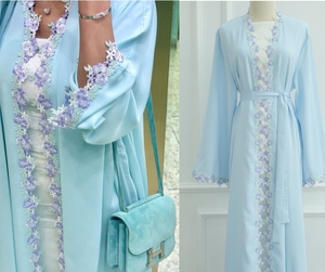 Mexizo Nouvelle Collection 2025 Élégant Cardigan Vert Sauge Brodé Ample Cardigan Bleu Ciel avec Bordure Florale en Dentelle <span class=keywords><strong>Abaya</strong></span> - Product Image 4