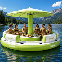 Plateforme aquatique gonflable commerciale avec ombrage, sièges-canapés, marchepied et pont ouvert pour lac, plage et location