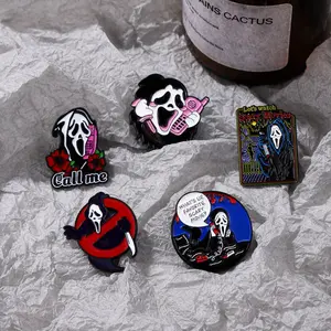 Punk metal dark skull series spille in lega nastro chip fiore teschio decorazione di Halloween spille distintivo