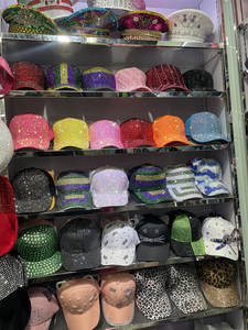 Nuovo Cappello da Capitano Deluxe per il Giorno della Partita di Mardi Gras con Fleur De Lis - Product Image 5