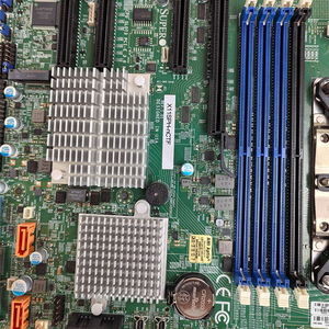 Placa Base Supermicro MBD-X11SPH-NCTF-B LGA3647 de Doble Socket ATX con 8 Ranuras DDR4 y Múltiples Expansiones Originales Hgx H100 8-GPU - Product Image 4