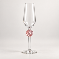 Luxuriöser, wiederverwendbarer, doppelwandiger, mundgeblasener Kristall-Glas-Edelstein-Stiel-Dekorationsbecher, eleganter, klarer Flötenkelch für Bar und Hochzeit