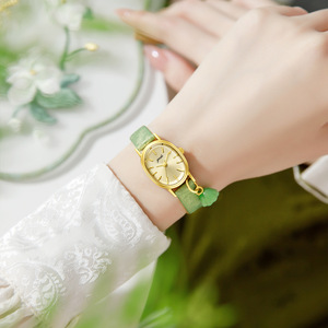 นาฬิกาผู้หญิงทรงวงรีสีทองสไตล์จีน นาฬิกาข้อมือผู้หญิงจีนระดับไฮเอนด์ - Product Image 4