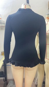 Z-5928 2023 Nuova <span class=keywords><strong>Maglietta</strong></span> <span class=keywords><strong>Nera</strong></span> da Donna con Scollo a V e Pizzo, Top Sexy Slim Fit a Maniche Lunghe in Maglia per l'Autunno - Product Image 6