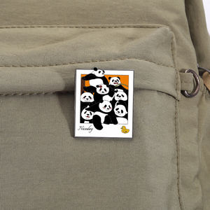 Pin Esmaltado de Panda Comiendo Bambú y Hot Pot, Broche Encantador de Panda Naive, Insignia de Solapa, Joyería de Animal de Dibujos Animados Adorable, Regalo para Amigos - Product Image 3