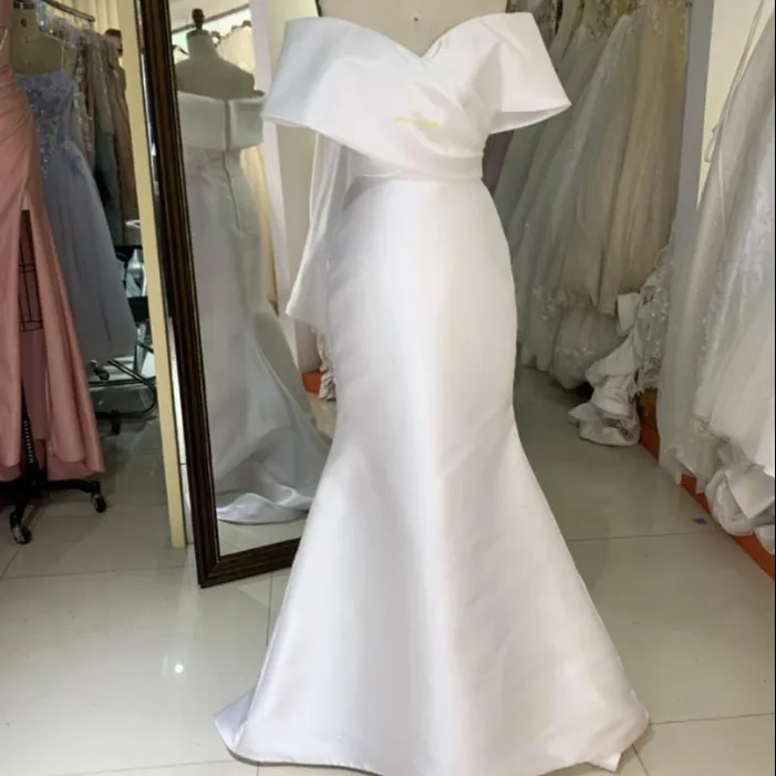 2023 New simple elegant off shoulder hand pleated mermaid fitted satin bridal dresses with long train for wedding