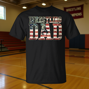 T-shirt promozionale con bandiera americana per papà lottatori - Product Image 3