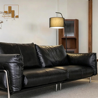 Italienischer Stil Wohnzimmer Schwarzes Luxus 3-Sitzer-Sofa Hotel-Lobby Holzrahmen Leder-Polstersofa Möbel