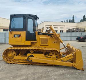 รถดันดิน CAT D5K มือสอง ใช้งานน้อย ของแท้จาก Caterpillar รุ่น D5K LGP พร้อมใบรับรอง CE และ EPA เครื่องจักรก่อสร้างมือสอง - Product Image 1