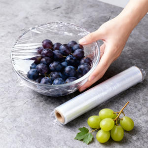 <span class=keywords><strong>Prensa</strong></span> de grado alimenticio <span class=keywords><strong>Pvc</strong></span> Cling Film Packaging Static Jumbo Roll Fabricante en Shangdong - Product Image 1