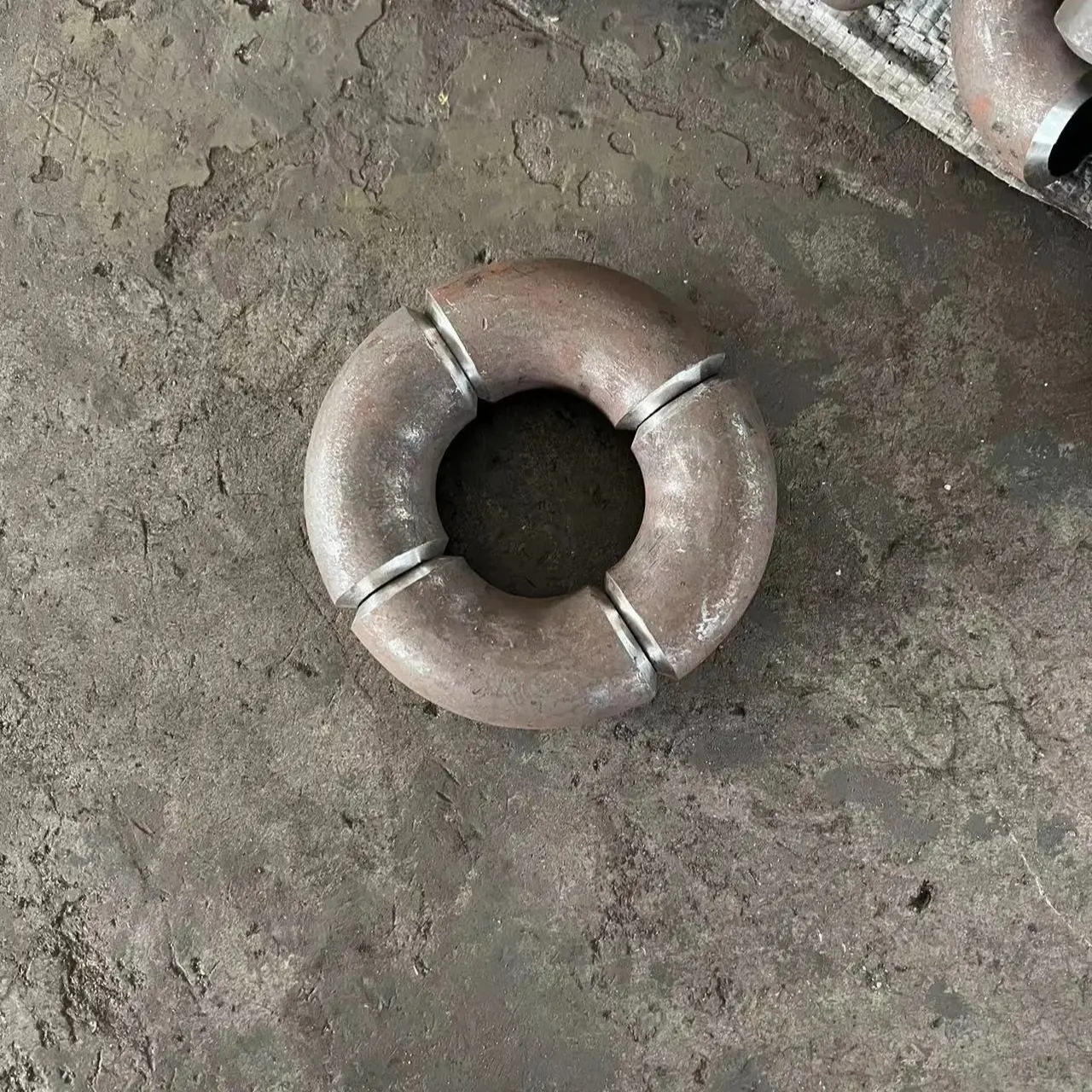 Pabrik grosir kustomisasi karbon baja Butt Welding siku pipa fitting