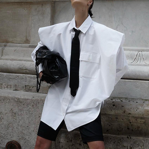 Nuova Camicia Donna Moda Autunno 2026 con Colletto, Decorazione a Fiocco, Maniche Lunghe, Bottoni, Spalle Larghe e Tasche - Product Image 2